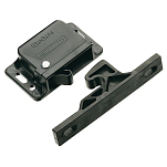 Фиксатор дверей шкафов Southco Marine Push-to-Close C3-803-P 1,36кг из чёрной пластмассы и нержавеющей стали AISI302